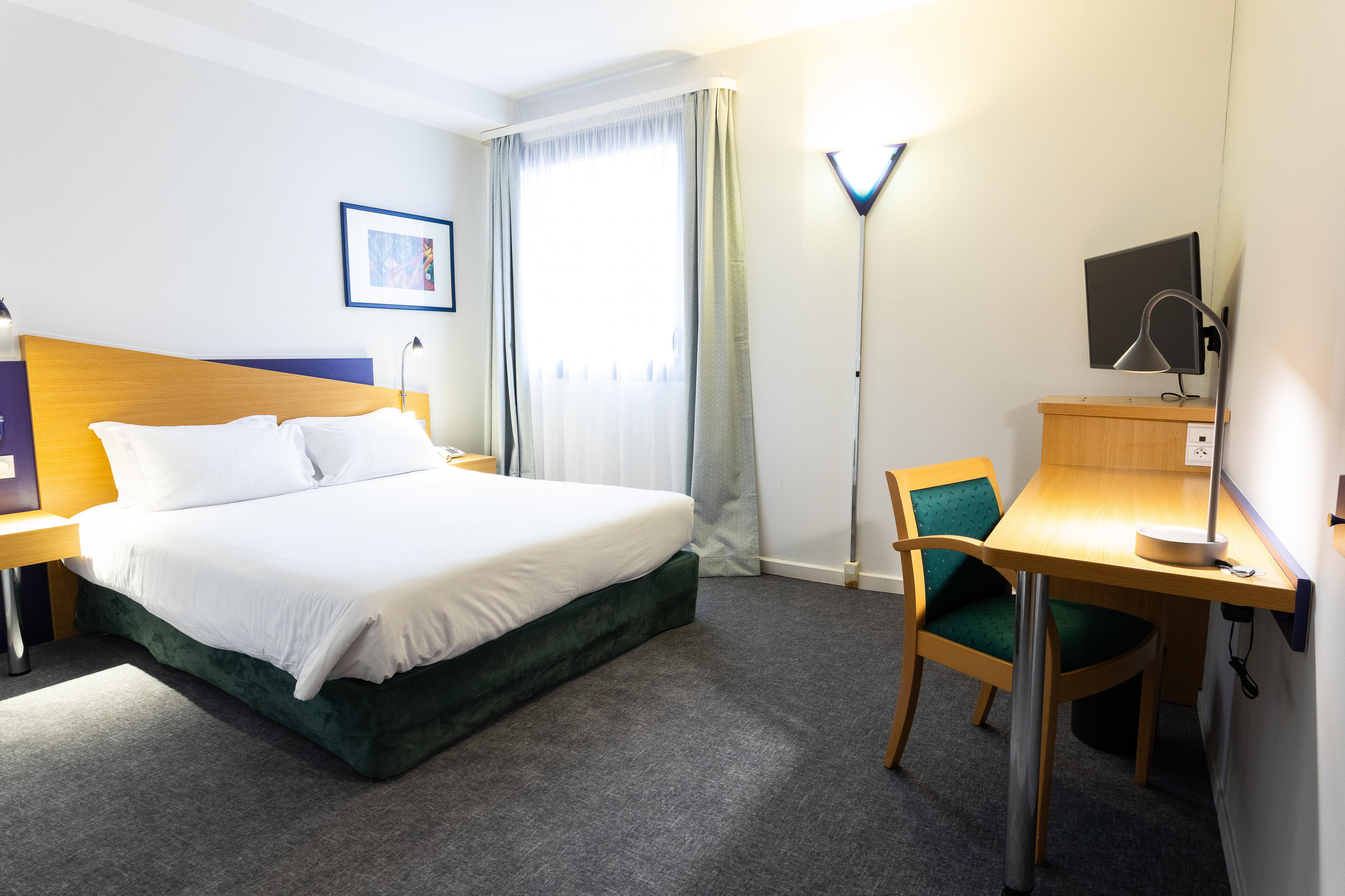Holiday Inn Express Arras By Ihg Eksteriør bilde