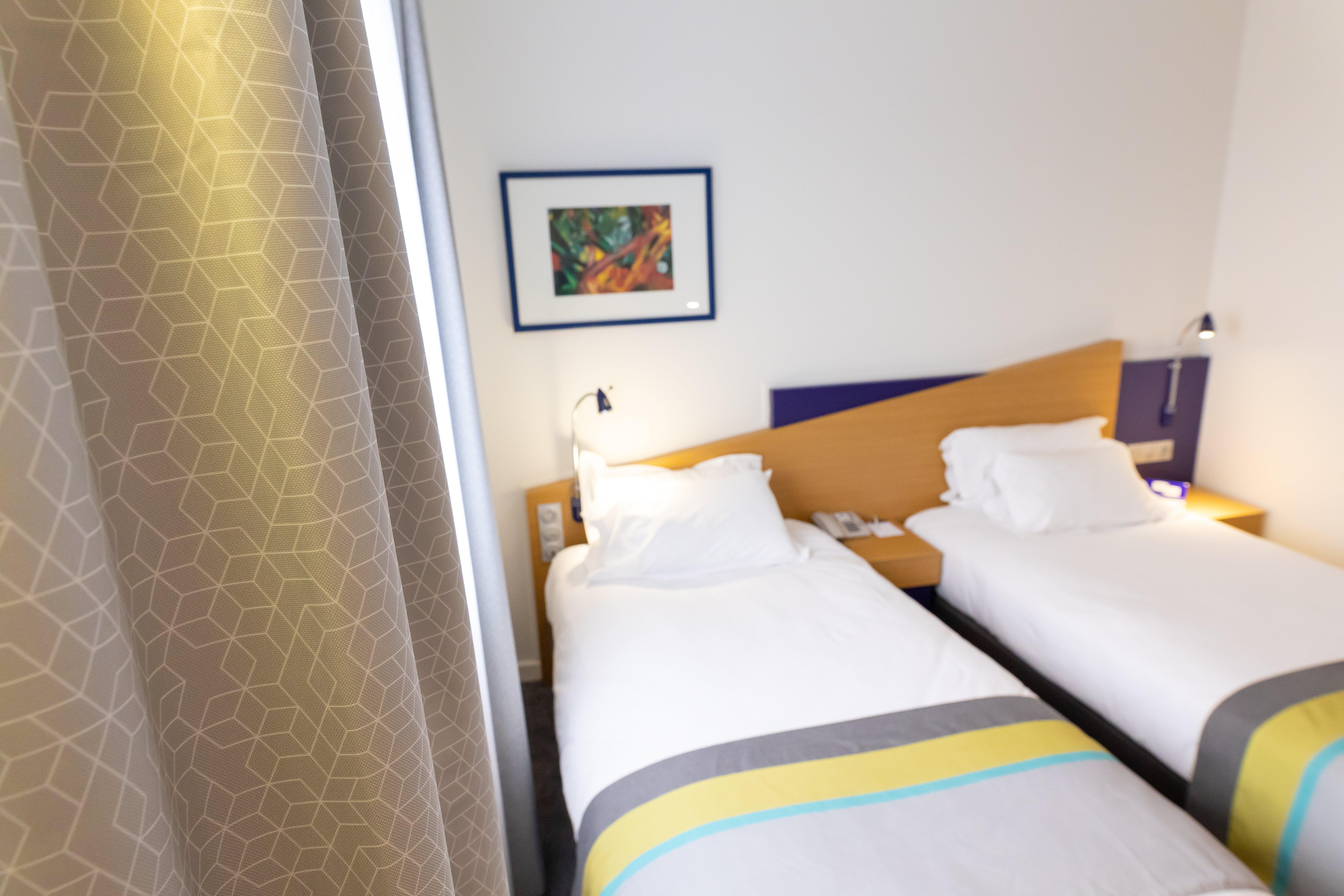 Holiday Inn Express Arras By Ihg Eksteriør bilde