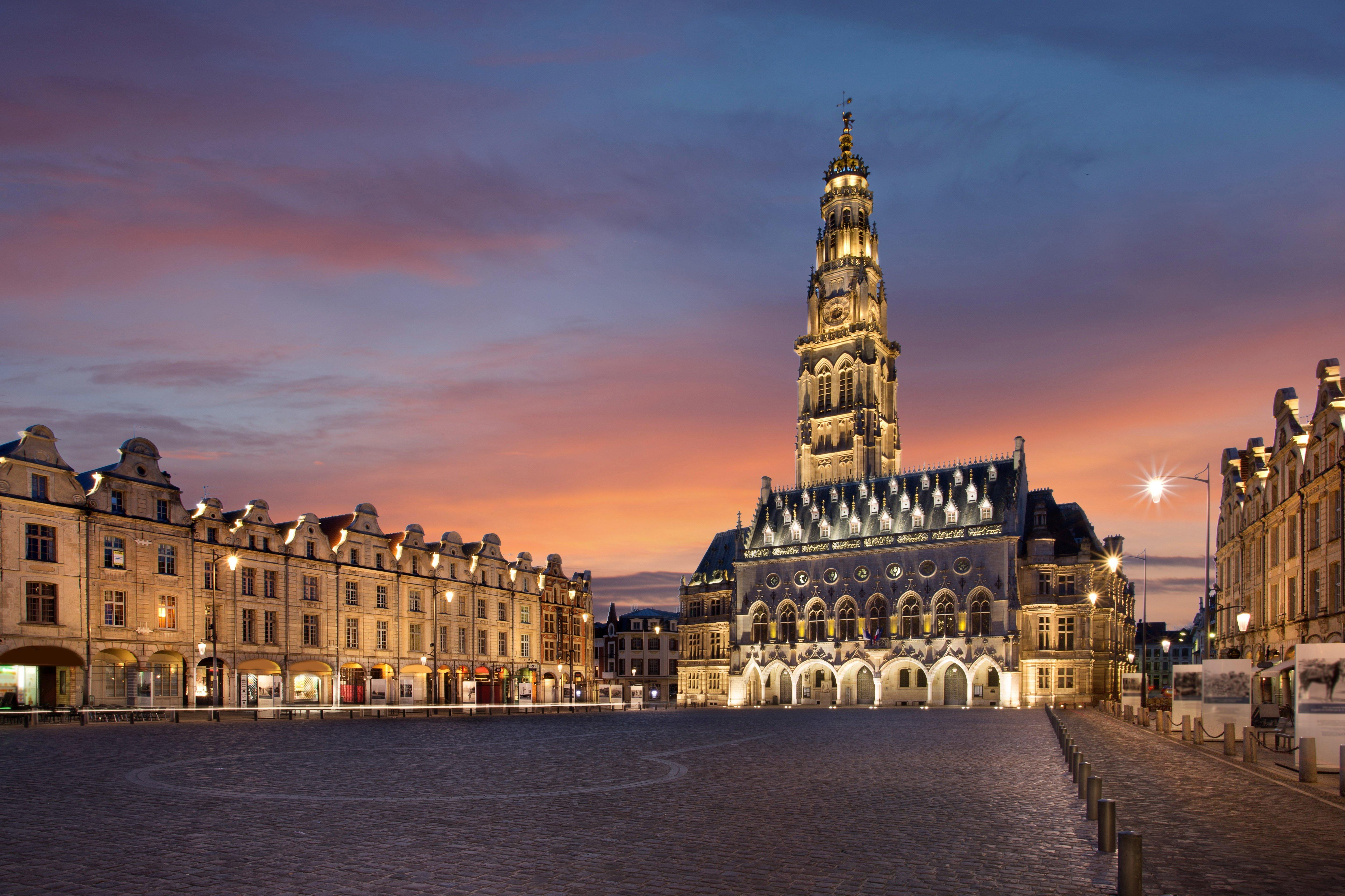 Holiday Inn Express Arras By Ihg Eksteriør bilde