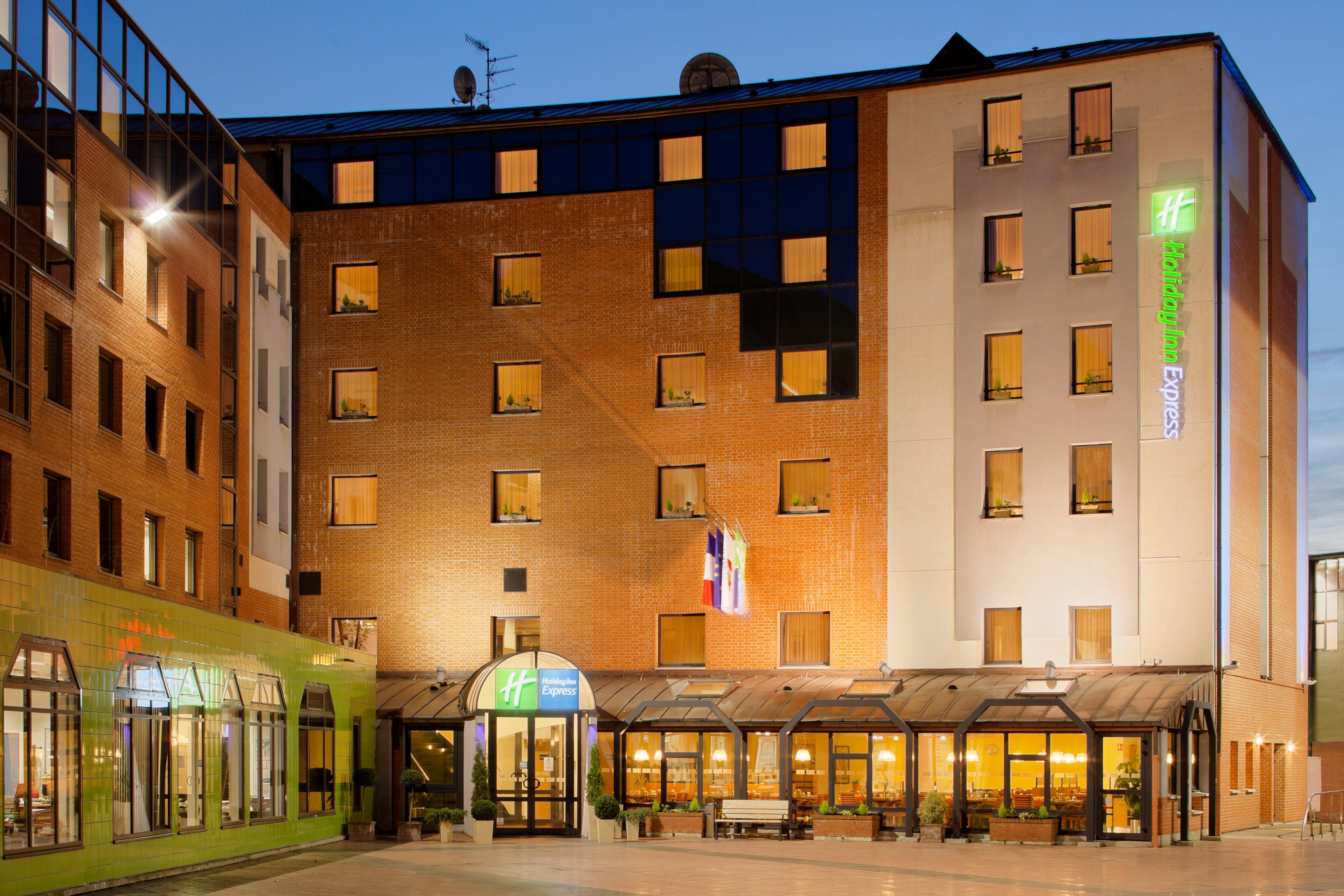 Holiday Inn Express Arras By Ihg Eksteriør bilde